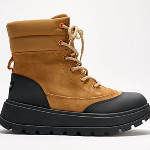 NWT UGG Koolaburra Waterproof Boots! - Picture 1 of 15